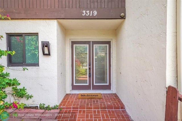 2 of 46 - 3319 Oak Dr 3319, Hollywood, FL