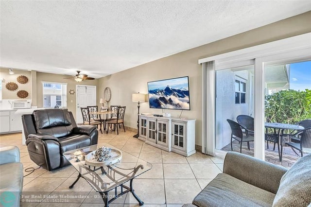 5 of 32 - 4520 El Mar Dr 2, Fort Lauderdale, FL