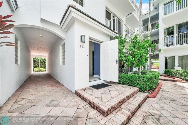 2 of 72 - 2725 Ne 8th Ave 113, Wilton Manors, FL