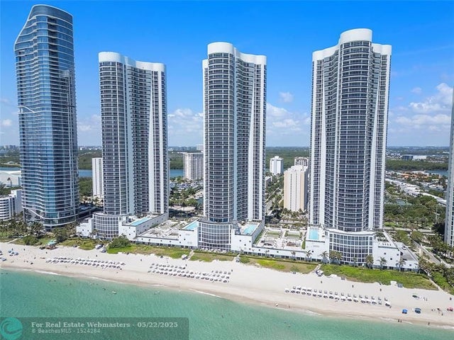 4 of 74 - 16001 Collins Ave 2001, Sunny Isles Beach, FL