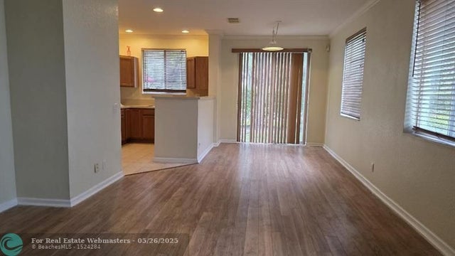 4 of 12 - 3261 Laurel Ridge Cir, Riviera Beach, FL