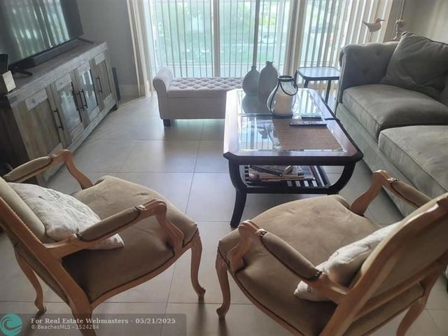 4 of 29 - 3000 S Ocean Dr 302, Hollywood, FL