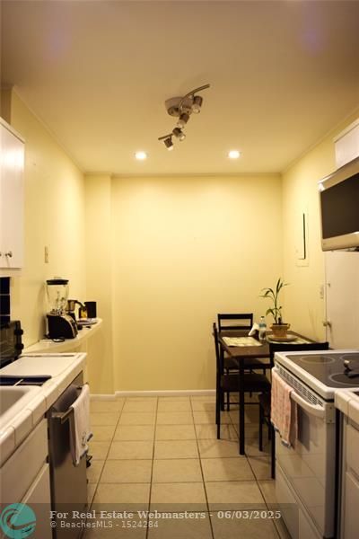 5 of 26 - 4400 Hillcrest Dr 605a, Hollywood, FL