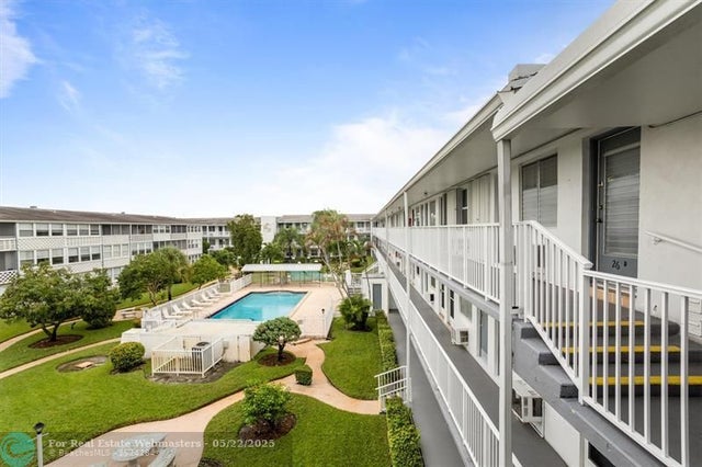 2 of 26 - 15600 Ne 6th Ave 26b, Miami, FL