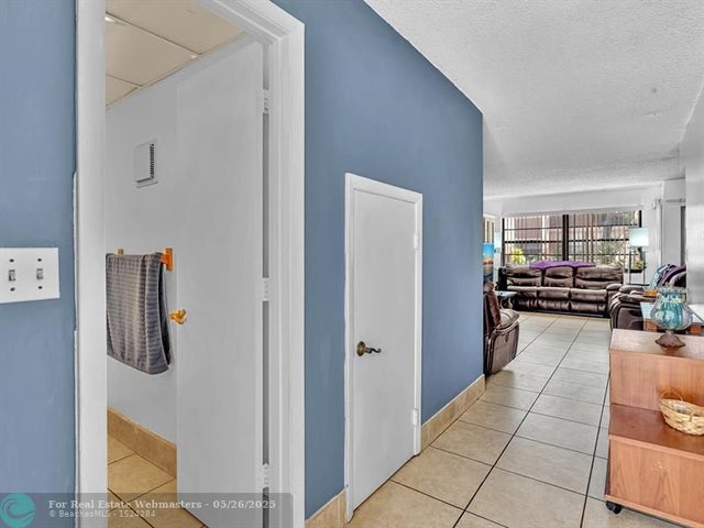 5 of 39 - 12 Toledo Ct 12, Davie, FL