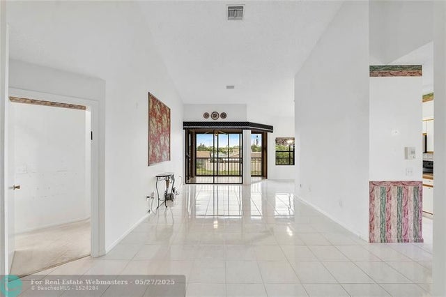 5 of 45 - 5219 Europa Dr J, Boynton Beach, FL