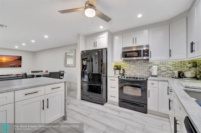 3 of 37 - 8051 Ambach Way 25-b, Hypoluxo, FL