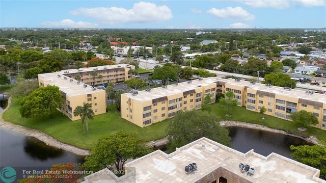 4 of 32 - 5800 Nw 64th Ave 311, Tamarac, FL