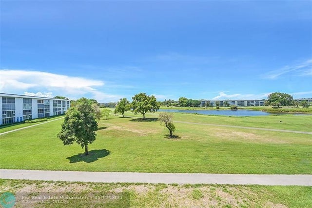 1 of 48 - 2801 Victoria Way D3, Coconut Creek, FL