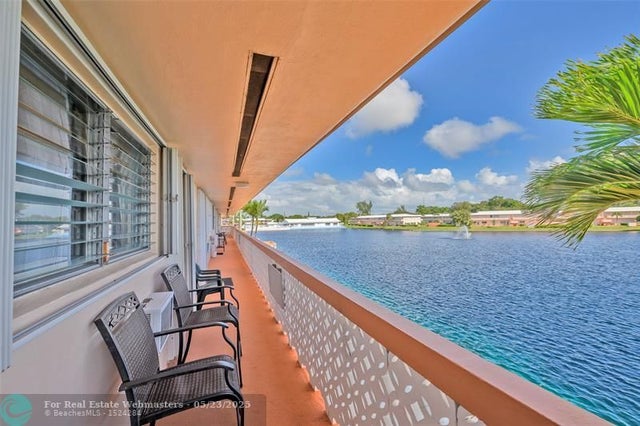 3 of 53 - 925 Sw 11th Ave J-17, Hallandale, FL