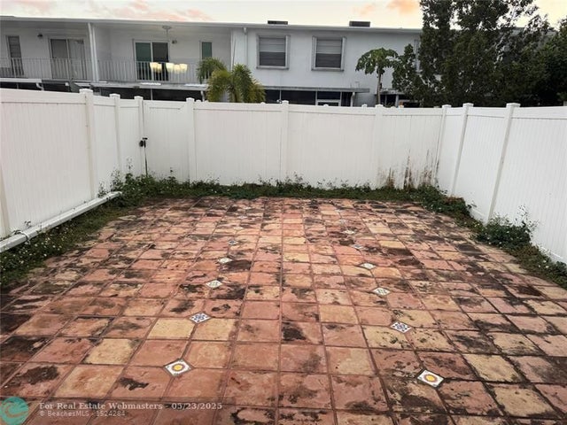 2 of 11 - 6784 Sw 39th Ct 6784, Fort Lauderdale, FL