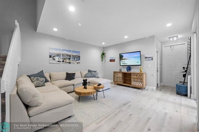 5 of 29 - 1775 Seagrape Way 1775, Hollywood, FL