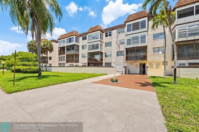 7100 Nw 17th St 218, Plantation