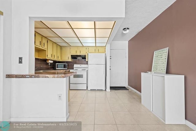 5 of 13 - 7100 Nw 17th St 218, Plantation, FL