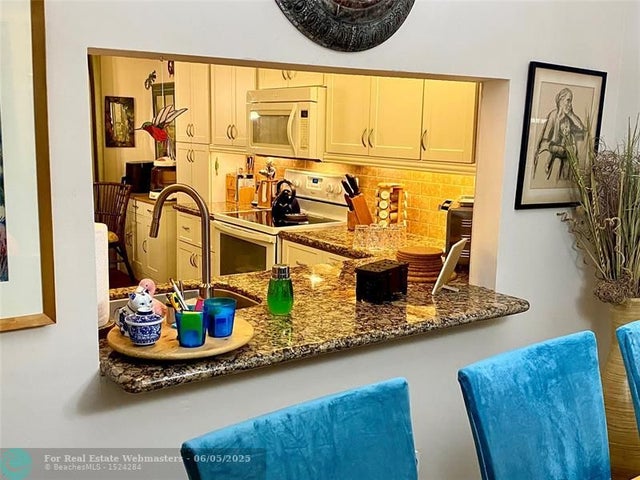 4 of 32 - 2704 Nw 104th Ave 106, Sunrise, FL
