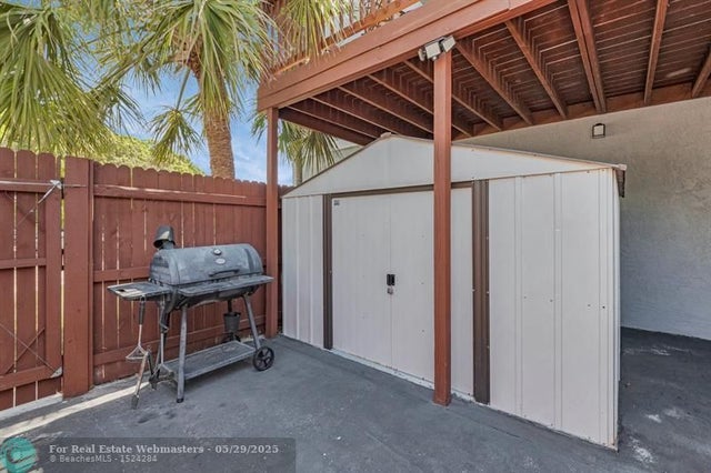 5 of 25 - 27 Crossings Cir E, Boynton Beach, FL