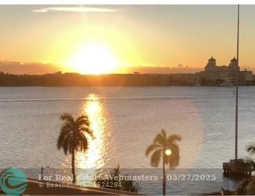 3 of 48 - 1551 N Flagler Dr 716, West Palm Beach, FL