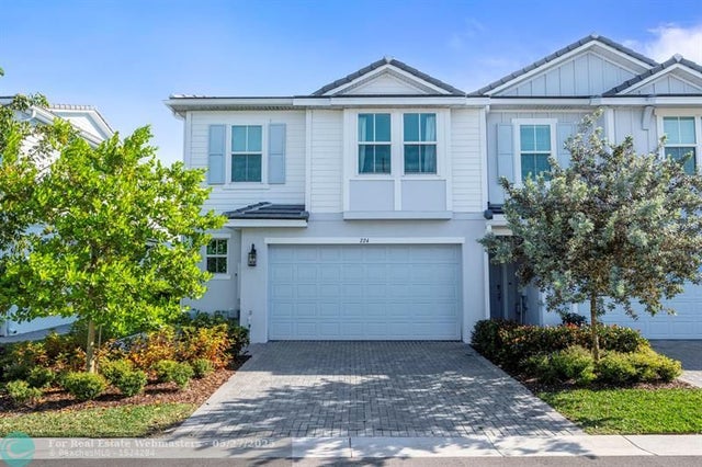 2 of 36 - 224 Preserve Trl S #, Stuart, FL