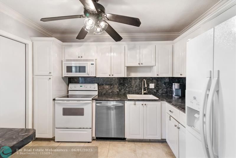 2681 S Course Dr 109, Pompano Beach