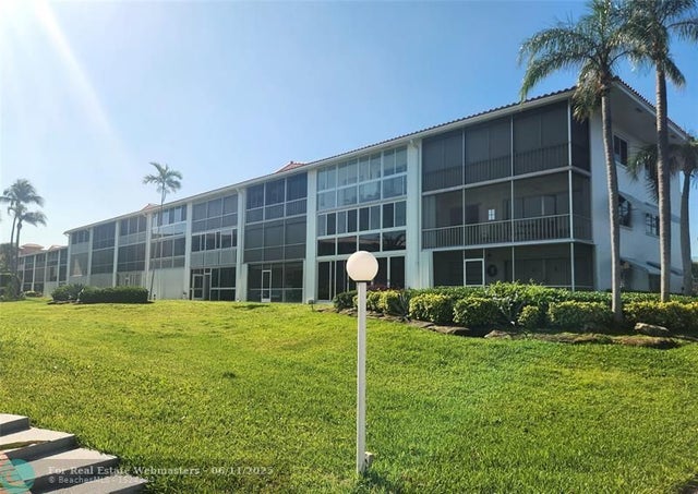 2 of 33 - 101 Ne 19th Ave 122, Deerfield Beach, FL