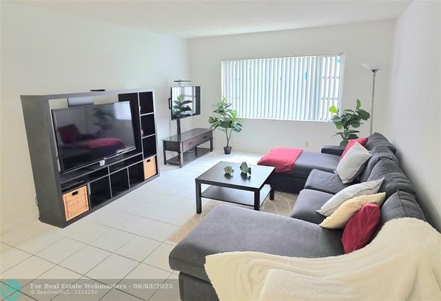 5 of 22 - N/A, Fort Lauderdale, FL