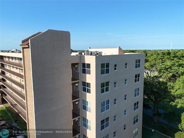 2 of 17 - 4550 Nw 18th Ave 710, Deerfield Beach, FL
