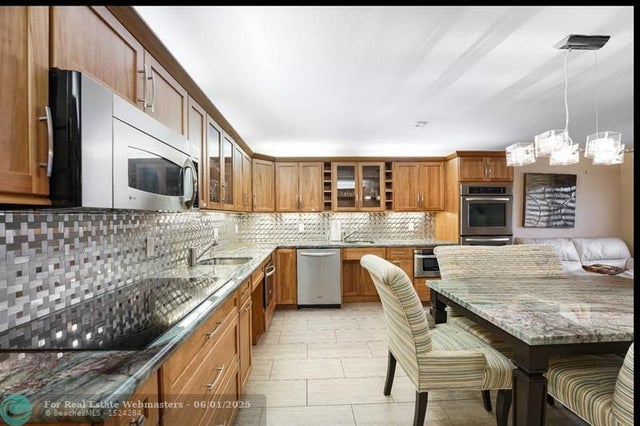 3 of 60 - 1011 Swansea A 1011, Deerfield Beach, FL