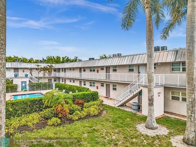 2 of 35 - 2050 N Douglas Rd 211, Pembroke Pines, FL