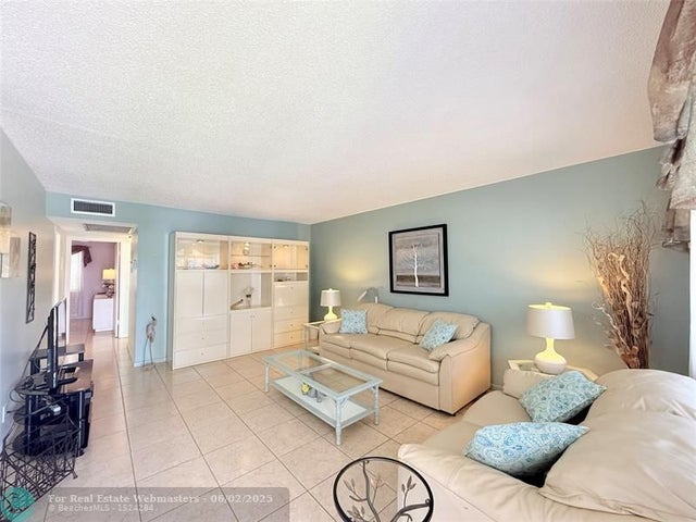 3 of 45 - 15 Markham A 15, Deerfield Beach, FL