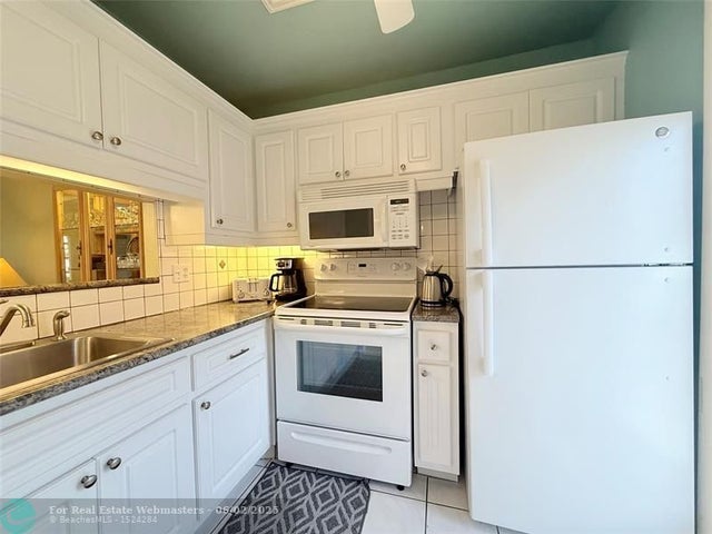 5 of 55 - 4331 Nw 16th St 103 D, Fort Lauderdale, FL