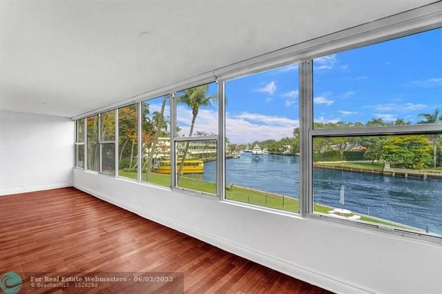 1 of 36 - 818 Se 4th St 202, Fort Lauderdale, FL