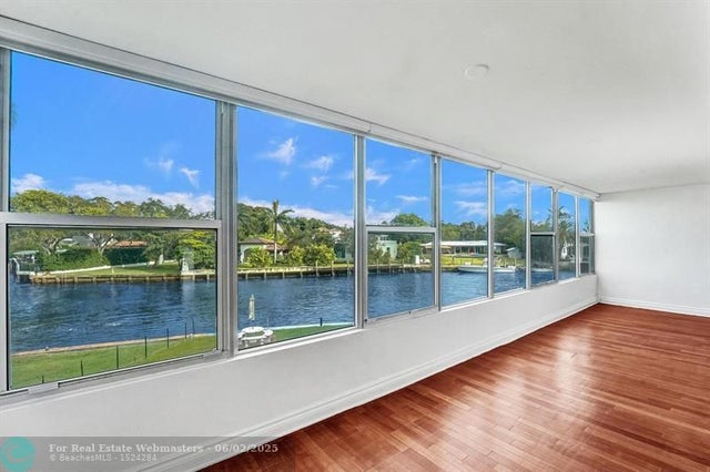 3 of 36 - 818 Se 4th St 202, Fort Lauderdale, FL