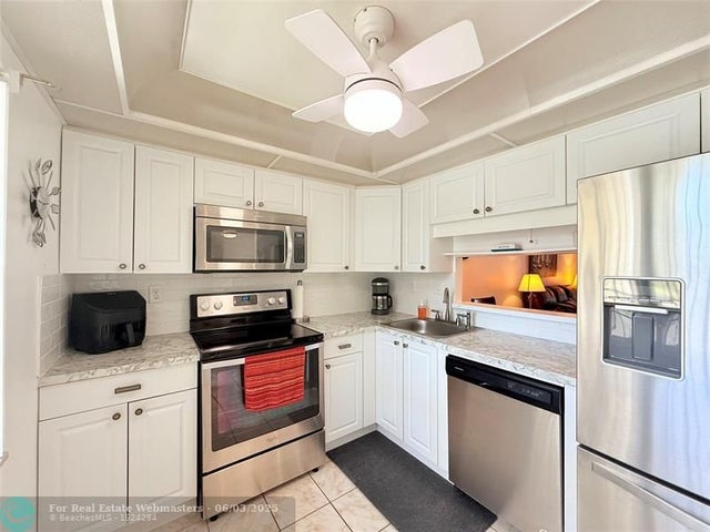 2 of 33 - 2901 Nw 48th Ave 163, Lauderdale Lakes, FL