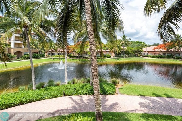 1 of 40 - 16135 Emerald Estates Dr 272, Weston, FL