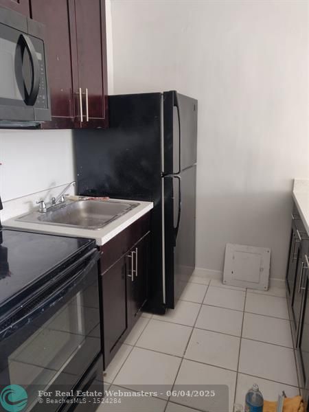 2 of 16 - 251 Nw 177th St 119, Miami, FL