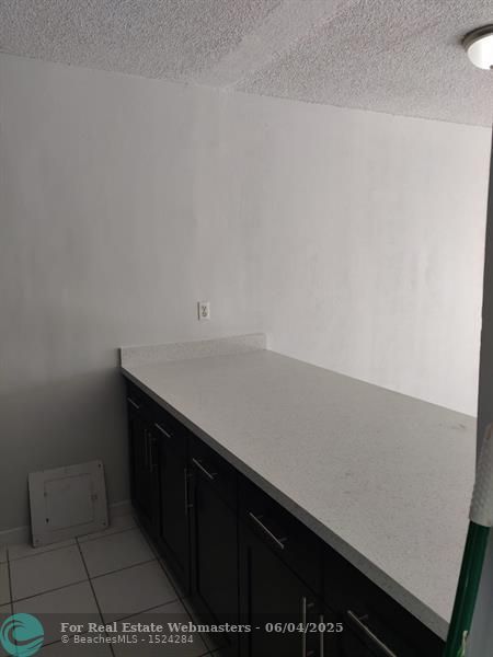 4 of 16 - 251 Nw 177th St 119, Miami, FL