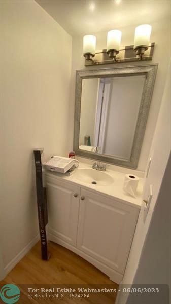 4 of 6 - 250 180th Dr 208, Sunny Isles Beach, FL