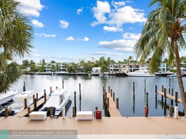 1 of 38 - 25 Hendricks Isle 203, Fort Lauderdale, FL