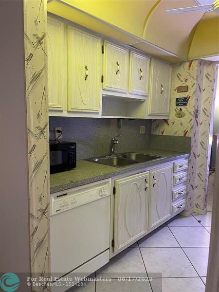 4 of 12 - 250 Ne 20th Street 1040, Boca Raton, FL