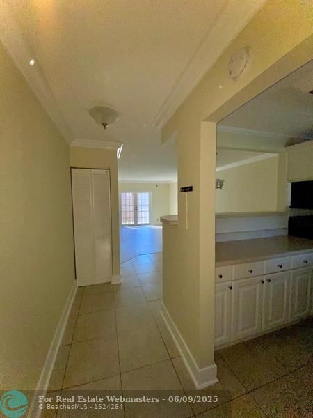 2 of 11 - 8512 Old Country Mnr 231, Davie, FL