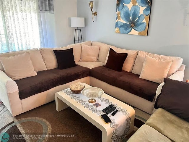 5 of 25 - 4940 E Sabal Palm Blvd 414, Fort Lauderdale, FL