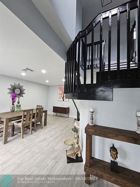 2 of 20 - 16218 Sw 100th Ter 16218, Miami, FL