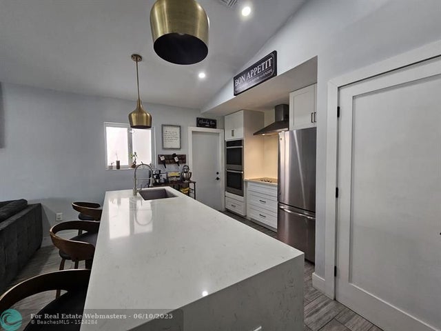 5 of 20 - 16218 Sw 100th Ter 16218, Miami, FL