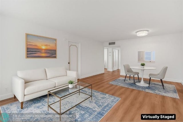 1 of 18 - 3001 Nw 46th Ave 310, Lauderdale Lakes, FL
