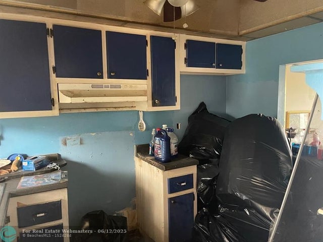 2 of 11 - 8101 N Sunrise Lakes Dr 302, Sunrise, FL