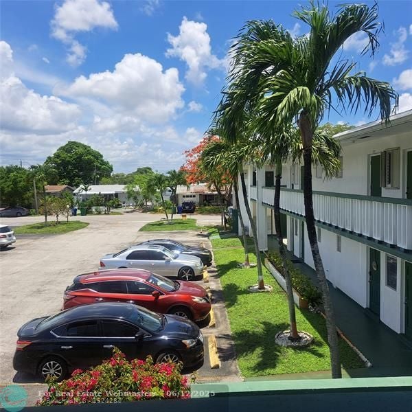 2 of 24 - 6730 Arbor Dr 210, Miramar, FL
