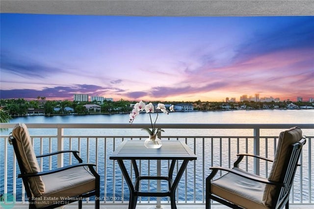 1 of 43 - 511 Bayshore Dr 501, Fort Lauderdale, FL