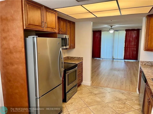 4 of 19 - 2500 Coral Springs Dr 209, Coral Springs, FL