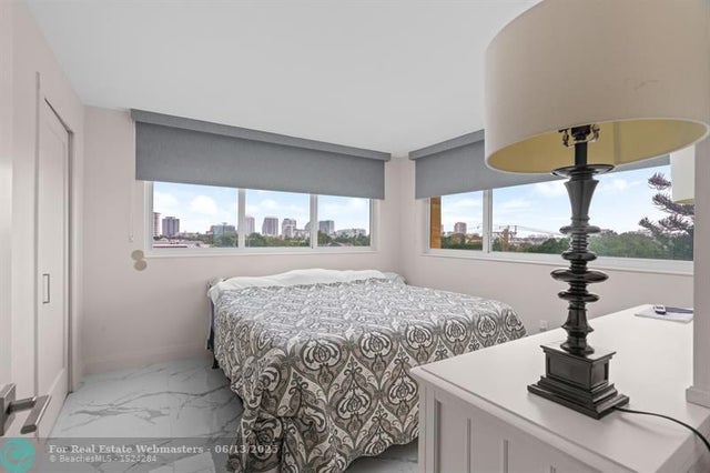 5 of 44 - 2400 Ne 9th St 501, Fort Lauderdale, FL