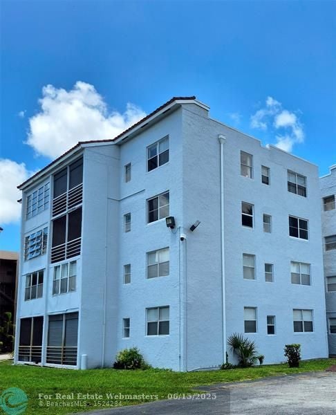 3 of 25 - 2840 Somerset Dr 208m, Lauderdale Lakes, FL
